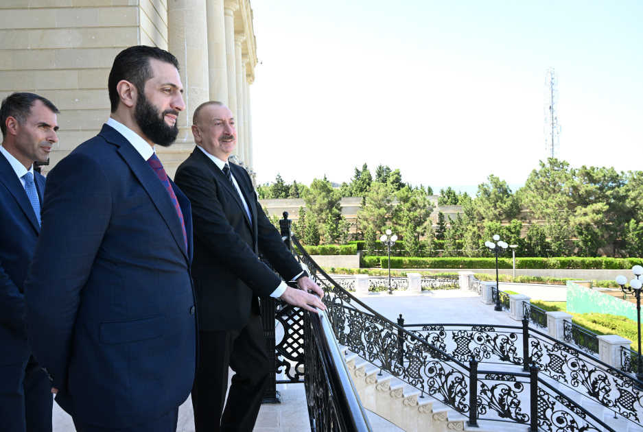 Состоялась встреча Президента Ильхама Алиева с Президентом Сирии на переходный период (ФОТО/ВИДЕО)