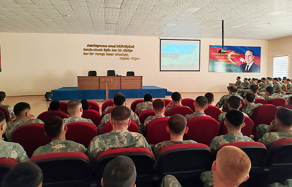 В азербайджанской армии прошли мероприятия в связи с годовщиной Товузских боев