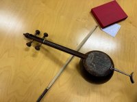 Ульвия Махмуд подарила азербайджанскую кяманчу Музею музыки Барселоны (ФОТО)