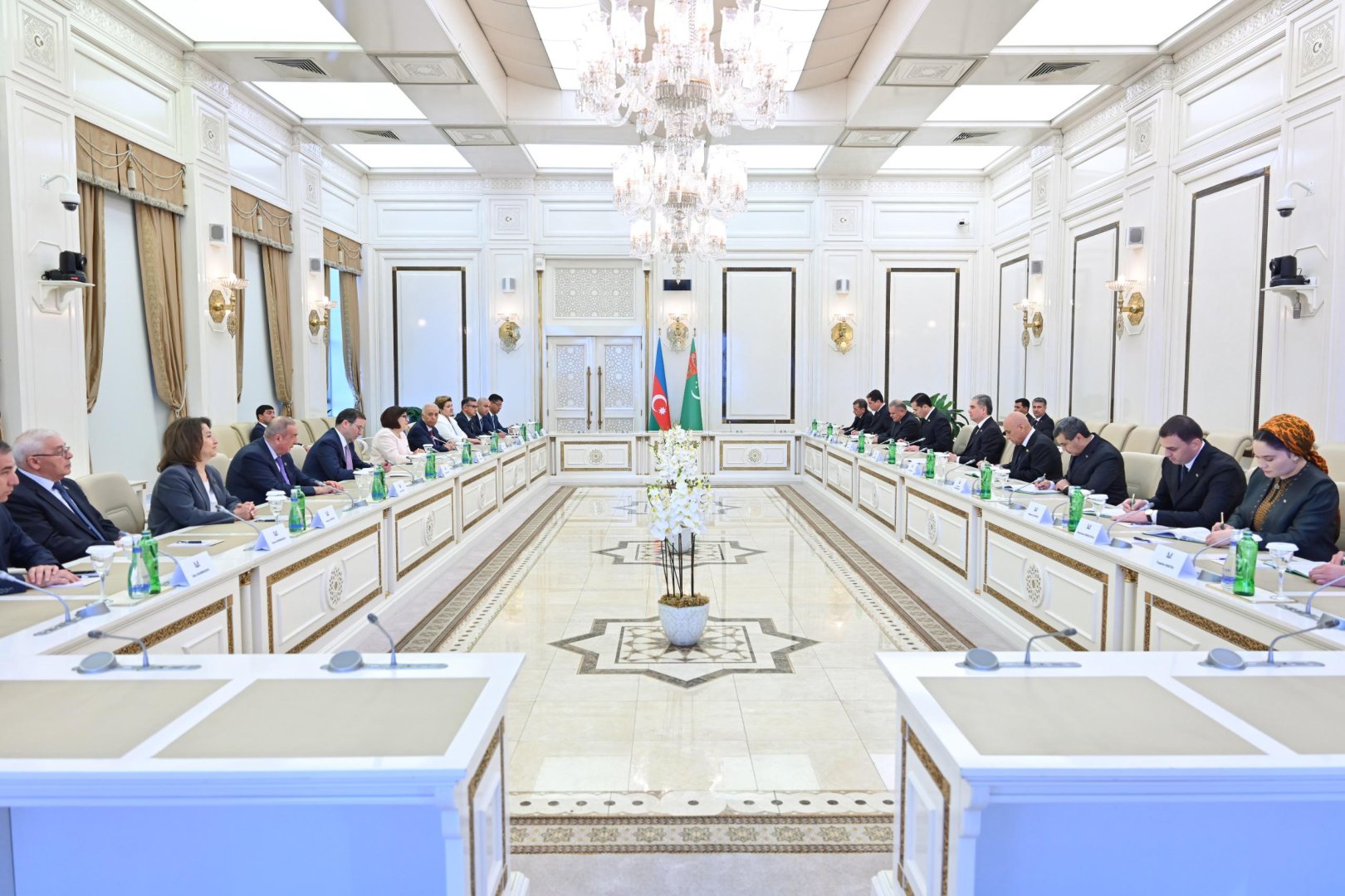 Азербайджан и Туркменистан обсудили сотрудничество в ряде сфер (ФОТО)