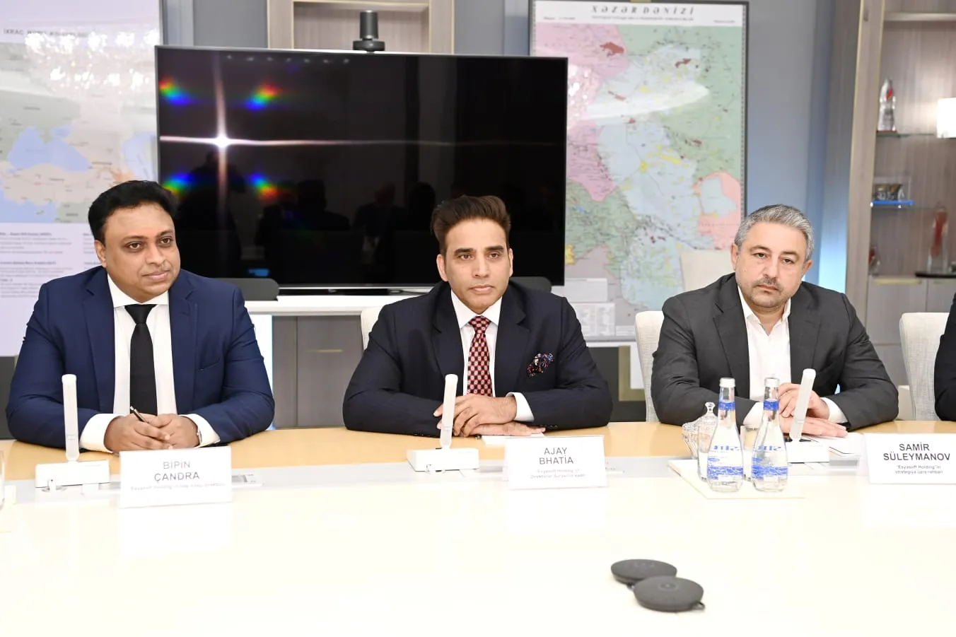 SOCAR и компания из ОАЭ подписали соглашение об интеллектуальной газовой сети (ФОТО)