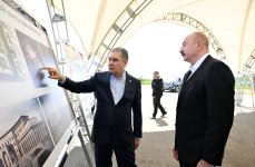 Президент Ильхам Алиев и председатель Халк Маслахаты Туркменистана Гурбангулы Бердымухамедов осмотрели разрушенные места города Физули (ФОТО/ВИДЕО)