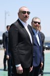 Президент Ильхам Алиев подарил Гурбангулы Бердымухамедову на Джыдыр дюзю карабахского скакуна по кличке "Достлуг" (ФОТО)
