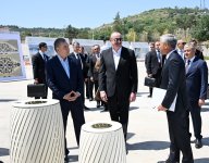 Президент Ильхам Алиев и председатель Халк Маслахаты Туркменистана ознакомились с ходом строительства Новой Шушинской мечети (ФОТО)