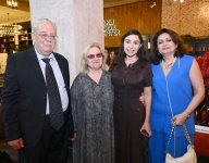 Вице-президент Фонда Гейдара Алиева Лейла Алиева приняла участие в вечере «Неизвестный нам Конфуций» в Бакинском книжном центре (ФОТО)
