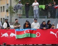 Азербайджанцы в Австрии поддержали "Карабах" с трибун (ФОТО)