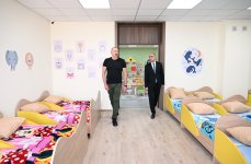 Президент Ильхам Алиев принял участие в открытии в городе Агдам яслей-детского сада номер 1 (ФОТО)