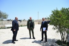 Президент Ильхам Алиев принял участие в открытии после реставрации здания исторической мечети в селе Гияслы Агдамского района (ФОТО)