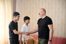 Президент Ильхам Алиев ознакомился с работами, проводимыми в селе Тезебина Ходжалинского района (ФОТО)