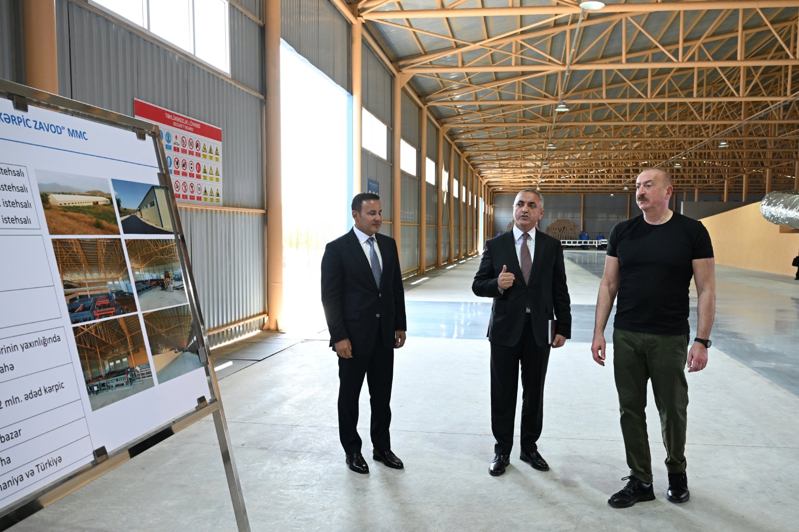 Президент Ильхам Алиев принял участие в открытии Ходжалинского кирпичного завода (ФОТО)
