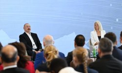 В Ханкенди состоялась встреча Президента Ильхама Алиева с участниками III Шушинского Глобального медиафорума (ФОТО/ВИДЕО)