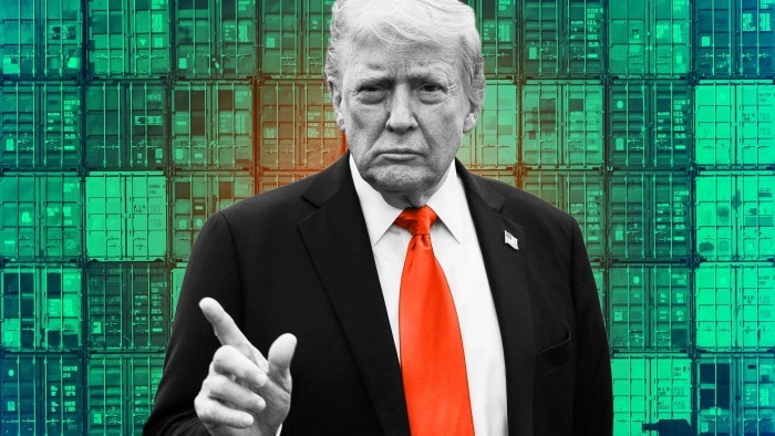 Пасует или играет ва-банк? Трамп рекордно поднял тарифы
