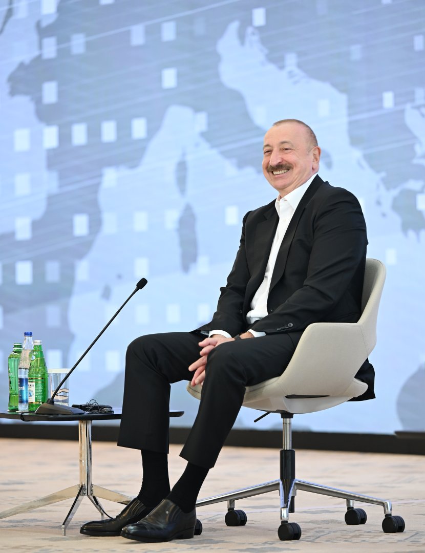 В Ханкенди состоялась встреча Президента Ильхама Алиева с участниками III Шушинского Глобального медиафорума (ФОТО/ВИДЕО)