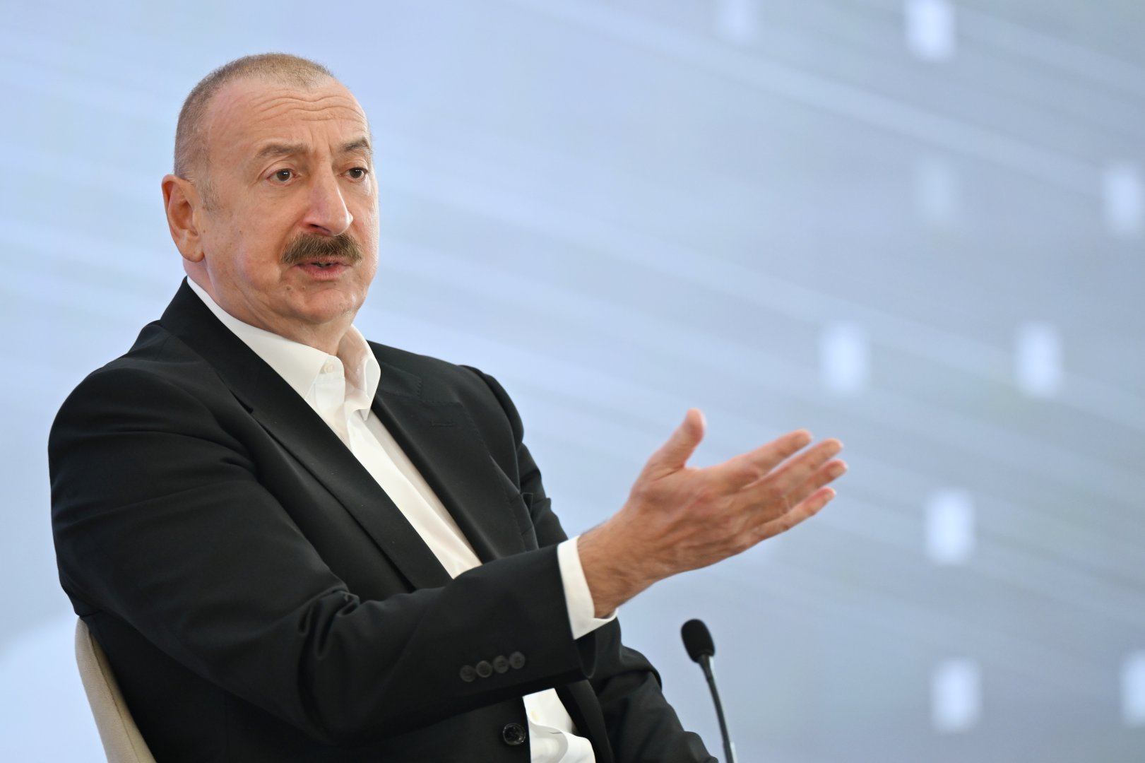 В Ханкенди состоялась встреча Президента Ильхама Алиева с участниками III Шушинского Глобального медиафорума (ФОТО/ВИДЕО)
