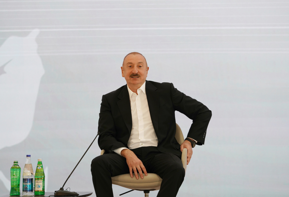 Президент Ильхам Алиев: Гарантией доверия между Азербайджаном и Арменией должны быть международно-правовые нормы