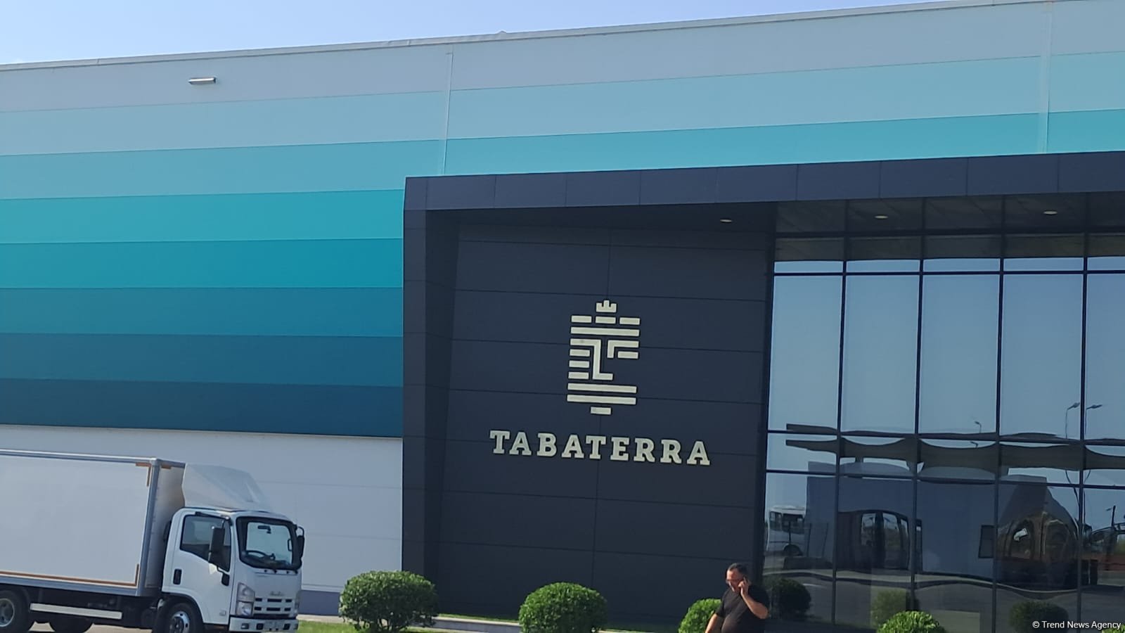 Объявлена инвестиционная стоимость предприятия по производству табачных изделий в Агдаме (ФОТО)