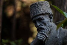 Представители медиа посетили Аллею почетного захоронения, могилу Зардаби и парк Победы (ФОТО)