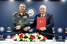 Министры обороны Азербайджана и Турции подписали меморандум (ФОТО)