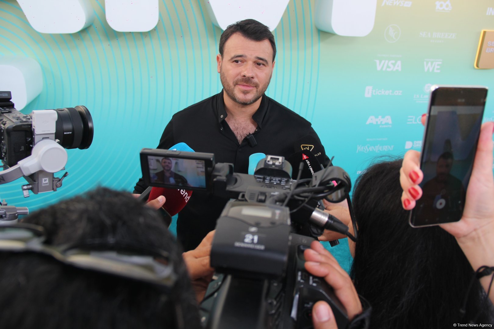Под летним небом Каспия в Баку стартовал Dream Fest 2025 – звезды на бирюзовой дорожке (ФОТО)