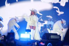 В Баку состоялось феерическое открытие Dream Fest – звезды мировой и азербайджанской эстрады (ФОТО)