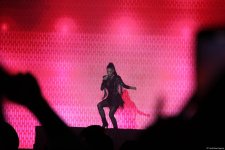 Николь Шерзингер вернулась в Баку с зажигательным шоу на Dream Fest (ФОТО)