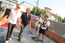 Сразу пять звезд-легенд 80-90-х зажглись на Walk of Fame в Баку (ФОТО)