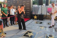 Сразу пять звезд-легенд 80-90-х зажглись на Walk of Fame в Баку (ФОТО)