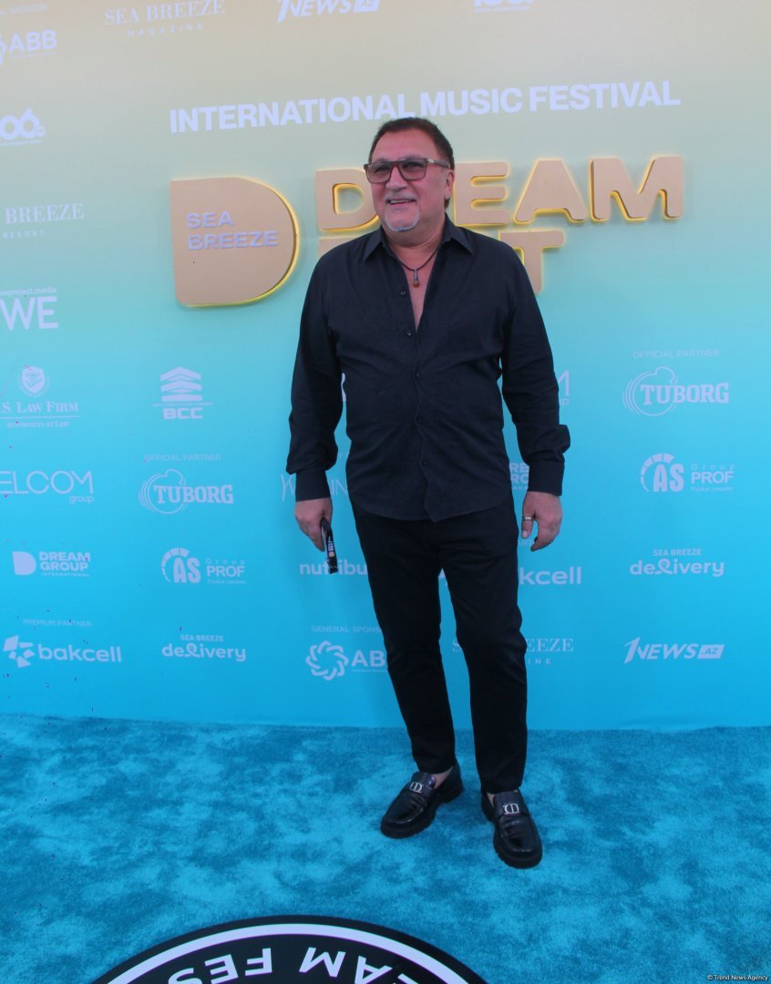 Финальный аккорд Dream Fest 2025 в Баку – звезды современной молодежи на бирюзовой дорожке (ФОТО)