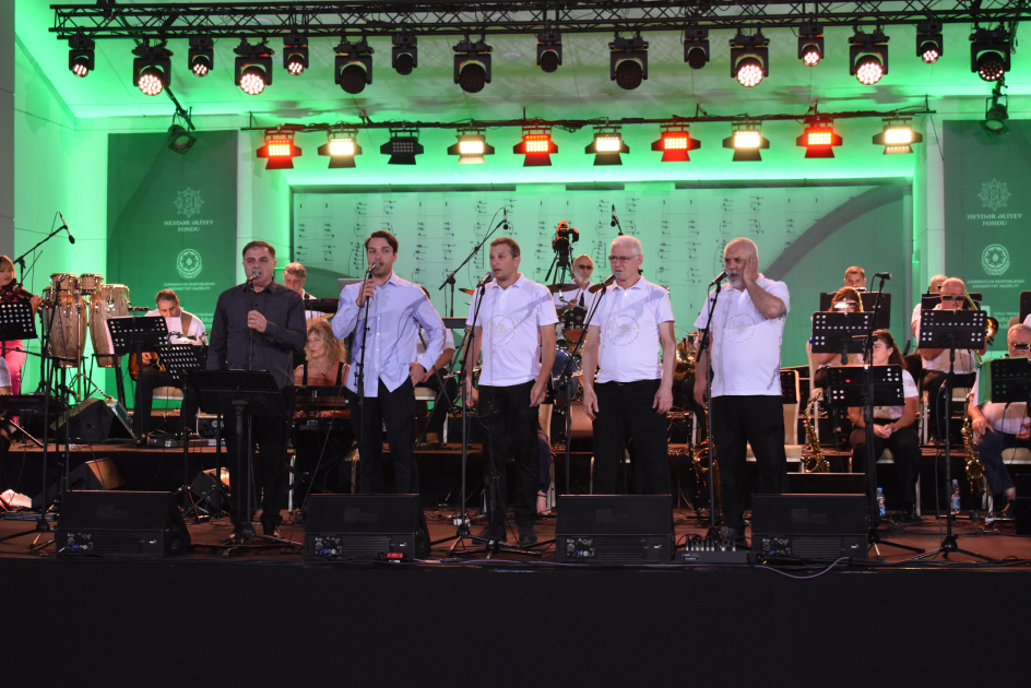 Музыкальная группа Tbilisi Big Band порадовала меломанов энергичным выступлением на Габалинском фестивале (ФОТО)