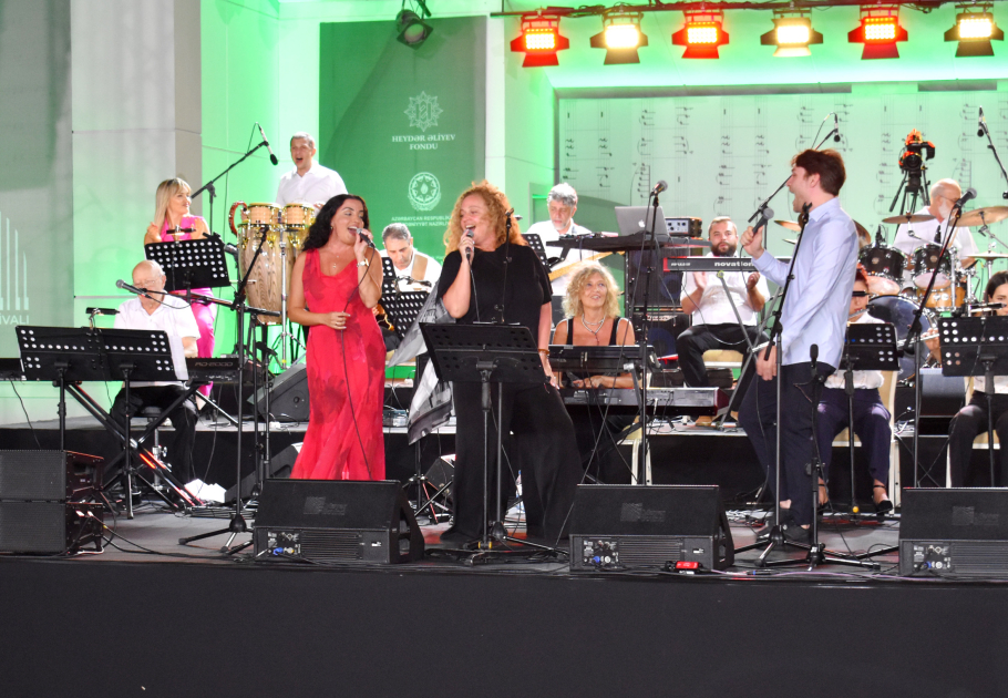 Музыкальная группа Tbilisi Big Band порадовала меломанов энергичным выступлением на Габалинском фестивале (ФОТО)