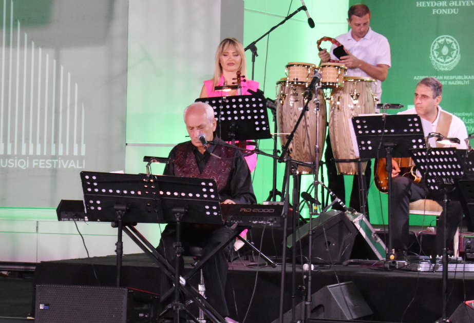 Музыкальная группа Tbilisi Big Band порадовала меломанов энергичным выступлением на Габалинском фестивале (ФОТО)