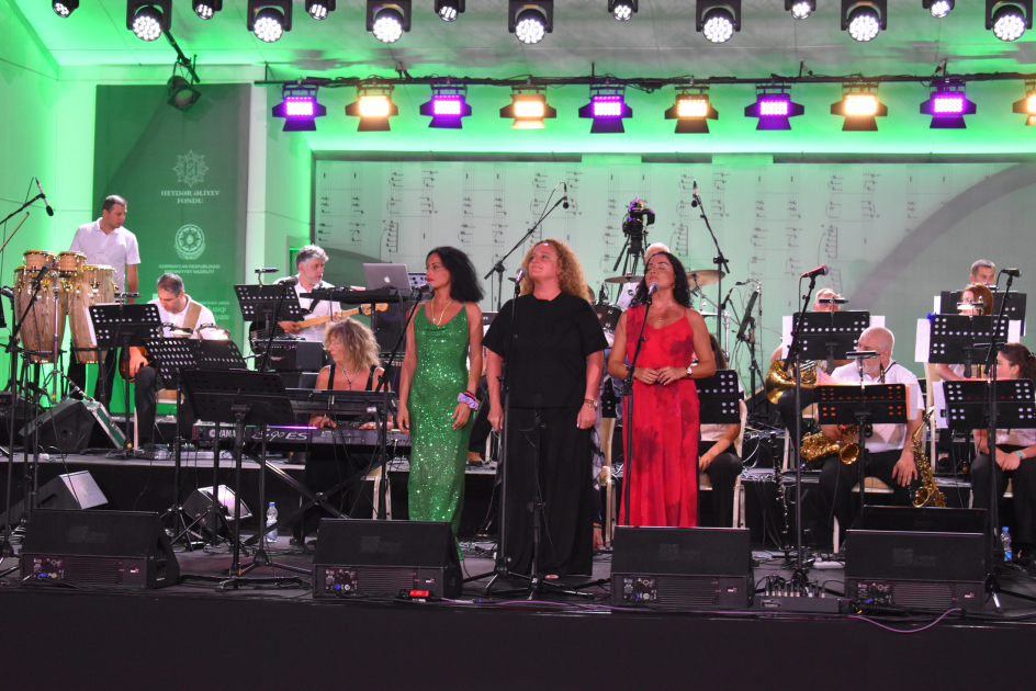 Музыкальная группа Tbilisi Big Band порадовала меломанов энергичным выступлением на Габалинском фестивале (ФОТО)