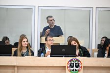 В суде дали показания лица, получившие ранения в результате атак вооруженных сил Армении, подвергшиеся пыткам в плену и заложничестве, и ставшие жертвами мин (ФОТО)