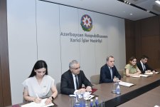 Завершена дипломатическая деятельность представителя ЮНИСЕФ в Азербайджане (ФОТО)