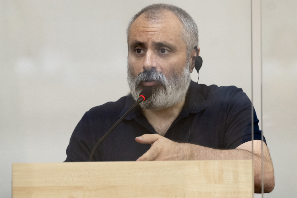 Пострадавшие в результате атак вооруженных сил Армении, жертвы мин, а также лица, находившиеся в плену и в заложниках, выступили с показаниями в суде (ФОТО)