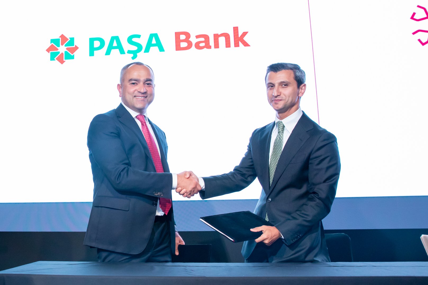 Новый люксовый проект Avenue 8 стартовал рядом с Парком Победы и Port Baku (ФOTO)