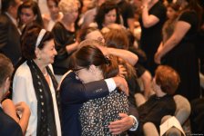 Народного писателя Азербайджана Эльчина Эфендиева проводили в последний путь на Аллею почетного захоронения (ФОТО) (Обновлено)
