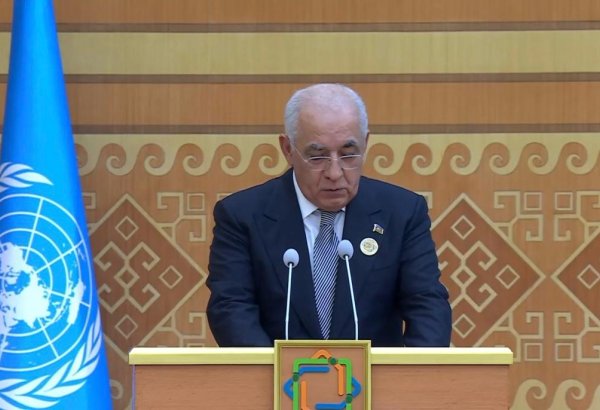 Премьер-министр Азербайджана призвал к совместным действиям по защите Каспия