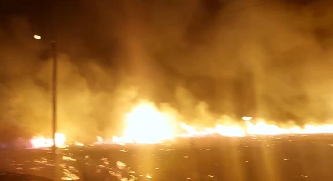 В Агдаме вспыхнул пожар