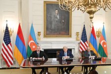 Президент Ильхам Алиев в Белом доме выступил с заявлением для прессы (ФОТО)