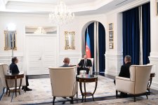 Президент Ильхам Алиев в Вашингтоне дал интервью представителям азербайджанских медиа (ФОТО/ВИДЕО)