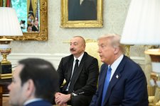 Президент Ильхам Алиев прибыл в Белый дом (ФОТО/ВИДЕО)