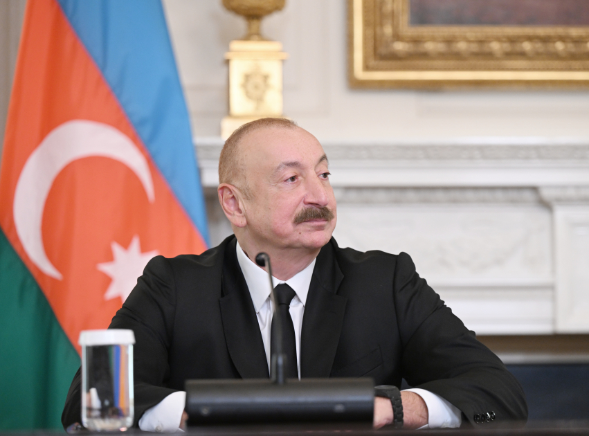 Президент Ильхам Алиев в Белом доме выступил с заявлением для прессы (ФОТО)