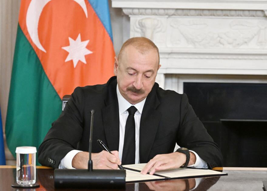 Первый вице-президент Мехрибан Алиева поделилась публикацией в связи со встречей Президента Ильхама Алиева с Дональдом Трампом и Николом Пашиняном в Вашингтоне (ФОТО)