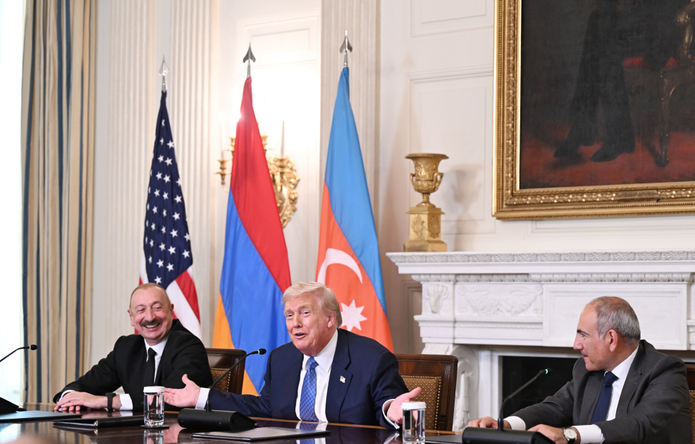 Президент США Дональд Трамп выступил с заявлением для прессы в Белом доме (ФОТО/ВИДЕО)