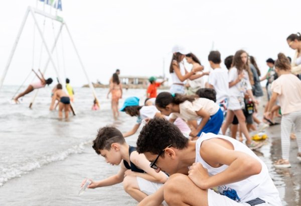 В Баку отметили Международный день Каспийского моря интересной акцией (ФОТО)