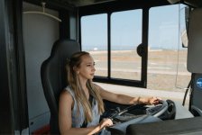В Азербайджане стартовала подготовка женщин-водителей автобусов (ФОТО)