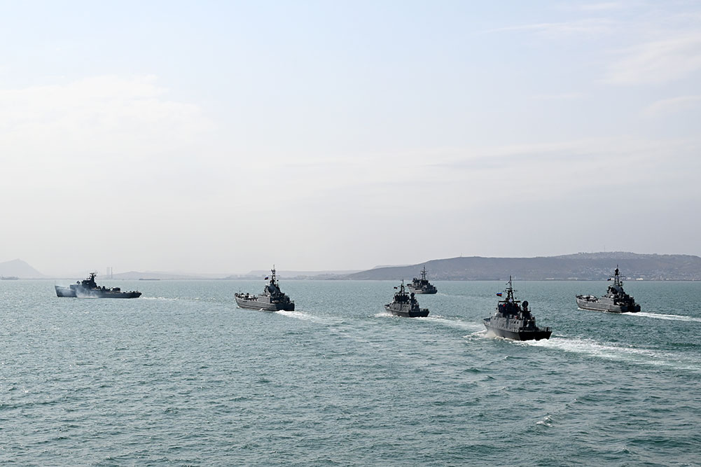 В ВМС Азербайджана проведены тактические учения с боевой стрельбой: Закир Гасанов дал поручения (ФОТО)