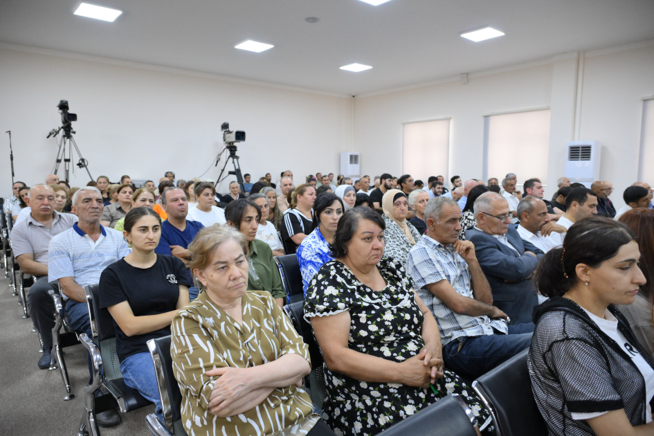 Лица, ставшие вынужденными переселенцами в результате атак вооруженных сил Армении на Зангилан, раненые и родственники убитых дали показания в суде (ФОТО)