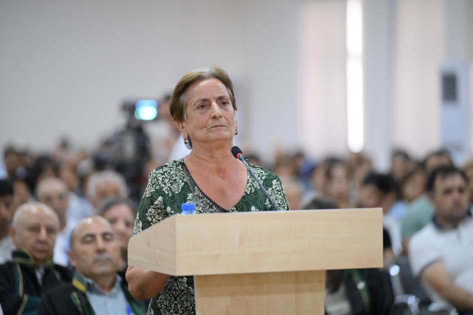 Лица, ставшие вынужденными переселенцами в результате атак вооруженных сил Армении на Зангилан, раненые и родственники убитых дали показания в суде (ФОТО)